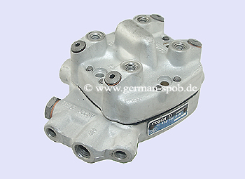 0438100048 | 0 438 100 048 Fuel Distributor | Repair | Porsche 924 2.0 Turbo USA  mengenteiler.eu